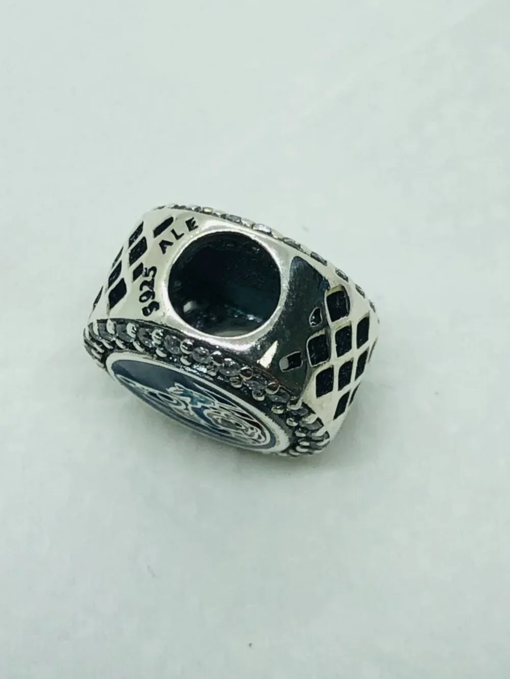 ✨ ✨Pandora Sorcerer Mickey Mouse Limited Edition Charm